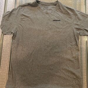 Patagonia Men's Heather Gray Short Sleeve Tee